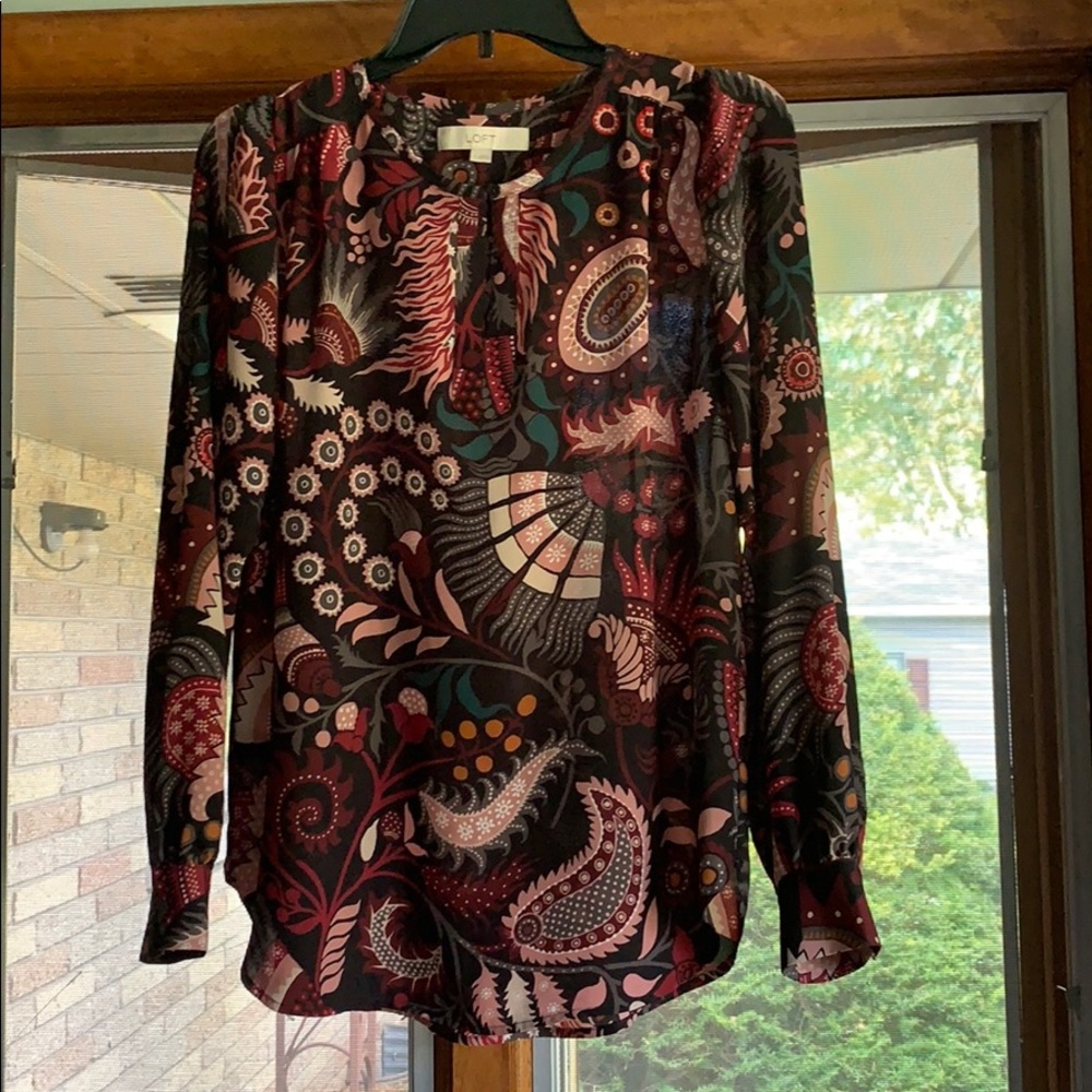 Long Sleeve Patterned Top - Picture 2 of 4